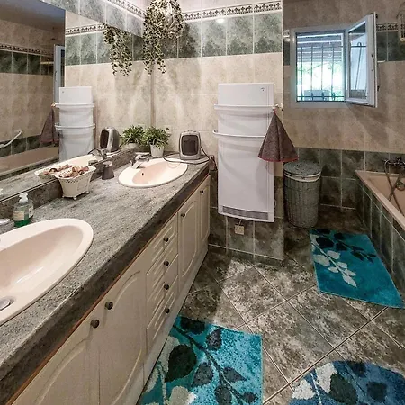 Charmante Maison En Vendee Commequiers