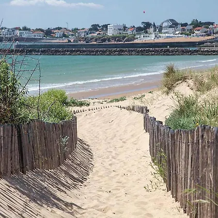 Charmante Maison En Vendée Commequiers